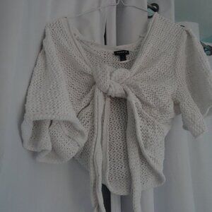 cute women's Torrid tie-up top crocheted size 1